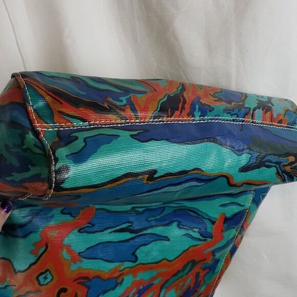 Sakroots Artists Circle Born Into Water Tote Bag - Picture 9 of 16